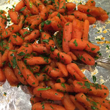 everyday-sweet-roasted-baby-carrots